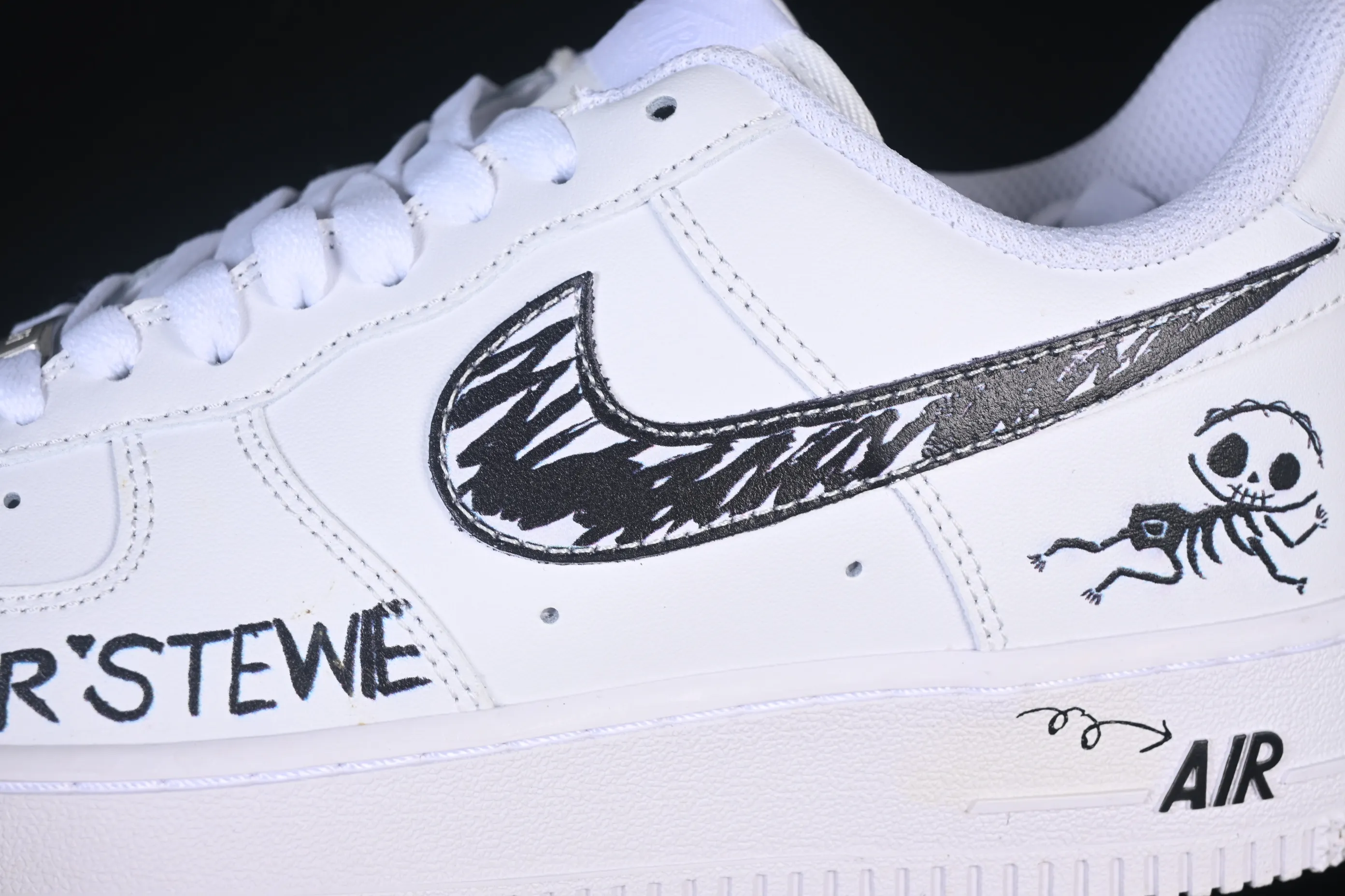 All categories Nk Air Force 1 Air Force series Nk Air Force 1 Low Air Force low-top Nike Air Force 1'07 Low Halloween theme Air Force 1 low-top casual sneakers FV5159-111